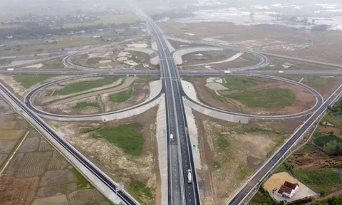 Đường cao tốc Khánh Hòa – Buôn Ma Thuột bít lối vào ruộng, kiến nghị mở đường gom