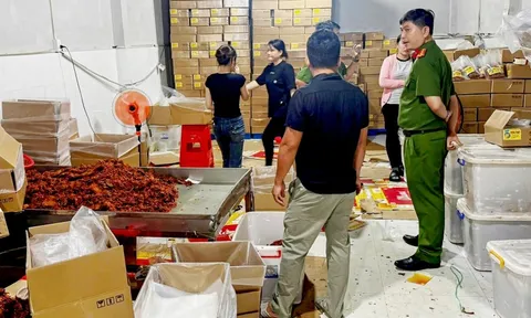 Đẩy mạnh kiểm tra, xử lý vi phạm liên quan an toàn thực phẩm