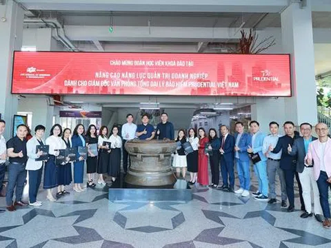 Prudential Việt Nam hợp tác cùng Viện Quản trị và Công nghệ FSB xây dựng chương trình đào tạo dành cho các Giám đốc Văn phòng Tổng Đại lý