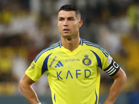 Ronaldo thẳng thắn nhận định về bóng đá Pháp gây chú ý