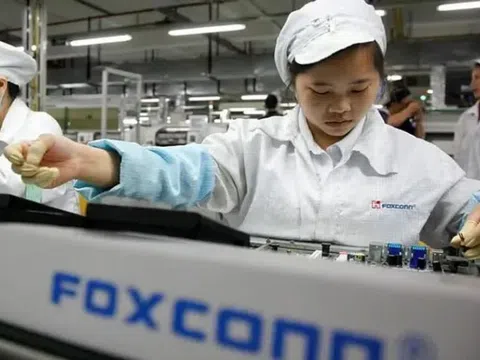 Foxconn đạt doanh thu kỷ lục nhờ AI