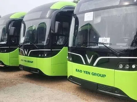 Sau Vinbus, thêm một công ty khai thác xe buýt điện tại Hà Nội, là mẫu xe "lạ" từng xuất hiện tại nhà máy của VinFast