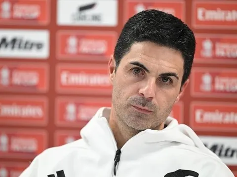 HLV Arteta có động thái bất ngờ khi Arsenal cần một tiền đạo chất lượng