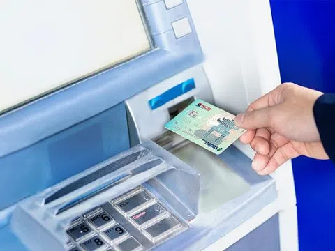 Giao dịch trên ATM ngân hàng thấp kỷ lục