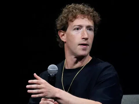 CEO Mark Zuckerberg mất 60 tỷ USD trong 5 năm