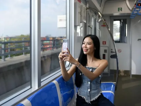 Dùng app nào để tra đường đi tuyến metro số 1?