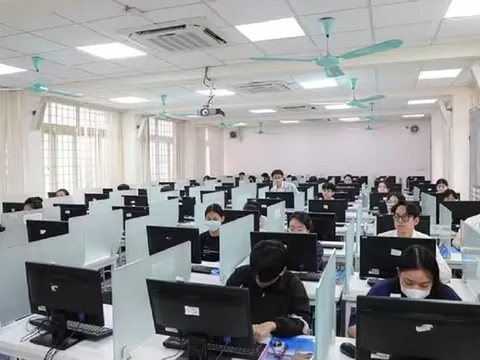 Hơn 11.000 thí sinh thi đánh giá năng lực tranh suất vào đại học sớm