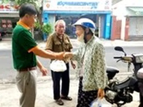 Những câu chuyện nhỏ mát dịu ngày nắng gắt