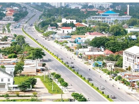 Vừa lên thành phố đầu tháng 3/2025, nơi đây tiếp tục đón thêm “tin vui” khi có thể sáp nhập vào Tp.HCM, “bộ đôi sóng” cho thị trường bất động sản