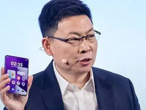 Huawei ra mắt điện thoại gập độc dị, CEO bảo là "ai cũng mua được" nhưng giá thì gần 30 triệu đồng