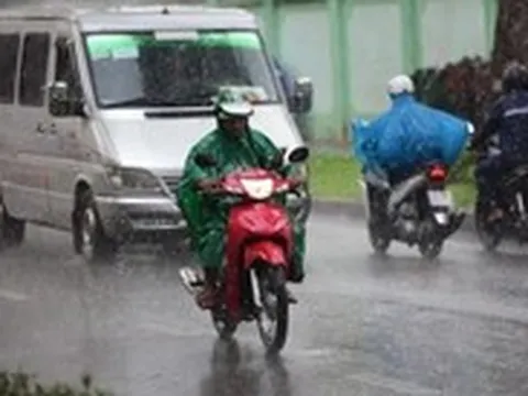 Thời tiết hôm nay 2-5: Bắc Bộ bớt mưa, Nam Bộ bớt nắng
