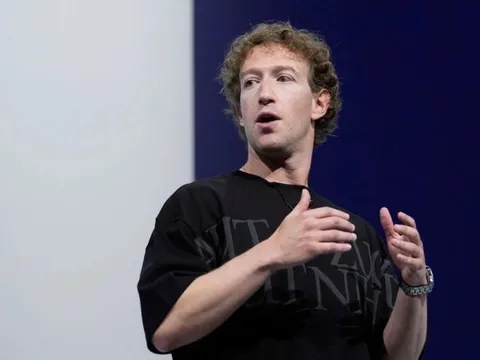 “Chúng tôi bị bóp nghẹt”: Mark Zuckerberg kể lại nguồn gốc "sự cay đắng sâu sắc" của giới công nghệ