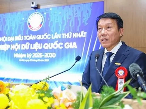 Bộ trưởng Lương Tam Quang làm Chủ tịch Hiệp hội Dữ liệu Quốc gia