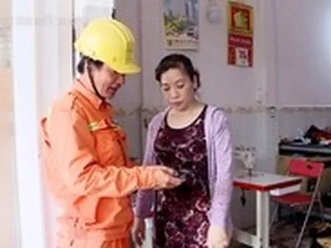 Clip ‘50 năm - Tỏa sáng miền Nam’: Chuyển đổi số trong kinh doanh và dịch vụ khách hàng