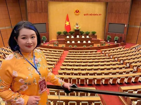 Giáo viên dạy học sinh những gì về lòng yêu nước?