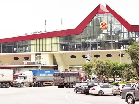Tăng đột biến xe chở hàng thông quan biên giới Lạng Sơn