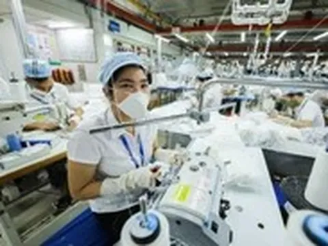 Mỗi tháng hơn 24.000 doanh nghiệp rút khỏi thị trường