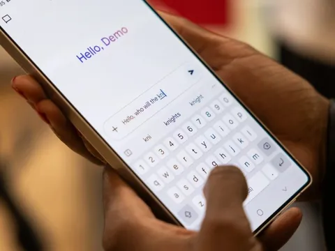 Sau iPhone, Google lại trả tiền để thành mặc định ở điện thoại Samsung
