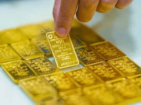 Giá vàng SJC tiếp tục tăng