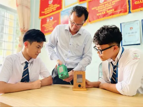Giảm áp lực cho học sinh vùng sâu