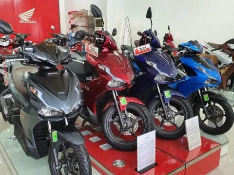 "Xe ga quốc dân" của Honda bất ngờ chênh giá kỷ lục, cao nhất gần 11 triệu đồng