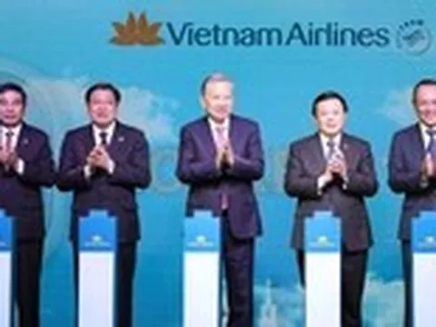 Tại Nga, Vietnam Airlines công bố nối lại đường bay thẳng Hà Nội - Moscow