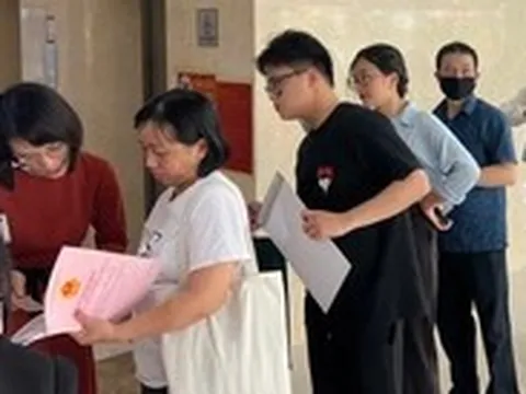 Phát số online cho người dân cần làm thủ tục ở Trung tâm phục vụ hành chính công Hà Nội