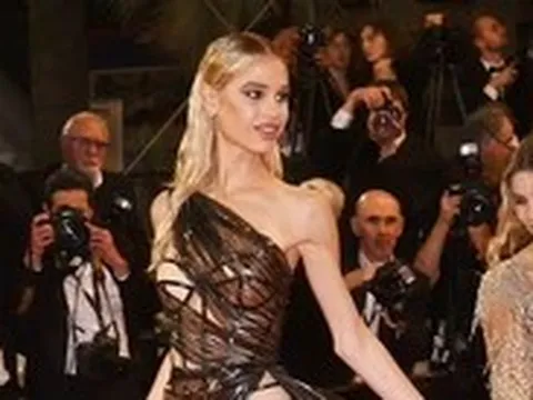 Liên hoan phim Cannes cấm khỏa thân, hở hang quá đà trên thảm đỏ