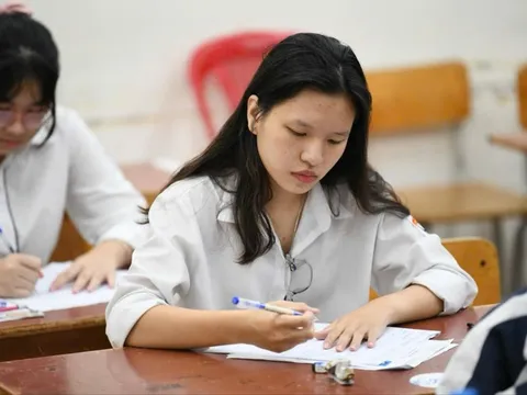 Ôn thi tốt nghiệp THPT: Học sinh được hỗ trợ tối đa
