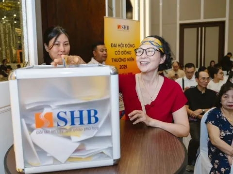 SHB - Nơi hơn 100.000 cổ đông đặt niềm tin, đồng hành cùng phát triển