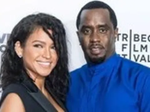 Diddy bị tố hành hạ bạn gái bằng dầu em bé; Phim concert Anh trai vượt ngàn chông gai gây sốt