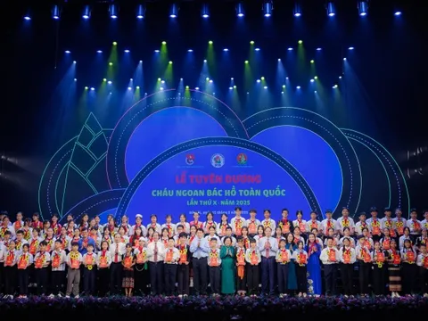 Vinamilk đồng hành cùng thiếu nhi cháu ngoan Bác Hồ hướng đến kỷ niệm 135 năm ngày sinh nhật Bác