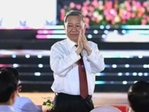 Tổng Bí thư Tô Lâm và lãnh đạo Đảng, Nhà nước dự chương trình nghệ thuật ‘Người là Hồ Chí Minh’