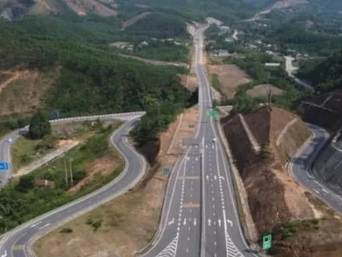 Thủ tướng: Trong nhiệm kỳ tới đầu tư dưới 3.000 dự án, bảo đảm không dàn trải
