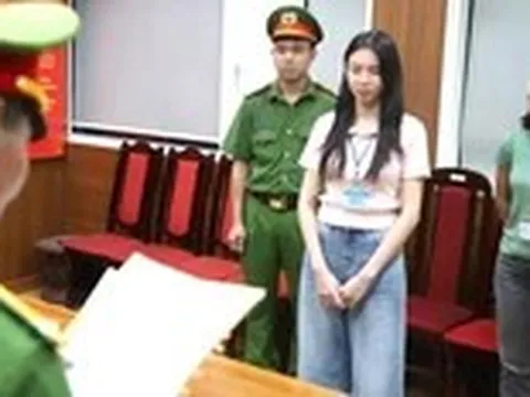 Lê Thành Công, nhân vật kín tiếng cùng hoa hậu Thùy Tiên tham gia nhiều công ty, là ai?