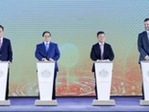 Thủ tướng cùng ông Eric khởi công dự án thương hiệu Trump đầu tiên tại Việt Nam