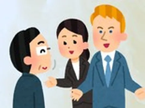 Ông trợ lý làm bậy