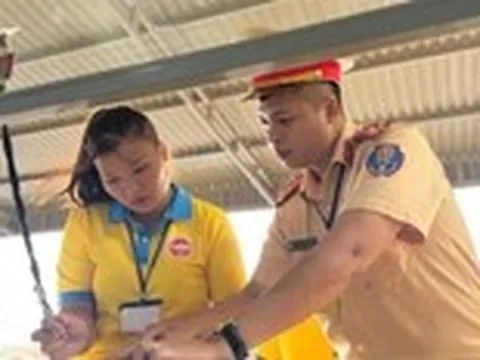 Công an Đắk Lắk lần đầu tổ chức sát hạch, cấp giấy phép lái ô tô