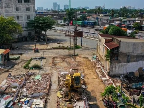 Một huyện tại tỉnh Hải Dương chuẩn bị thu hồi đất của hơn 2.500 hộ dân để triển khai khu công nghiệp lớn nhất từ trước đến nay, rộng gần bằng quận trung tâm của Hà Nội