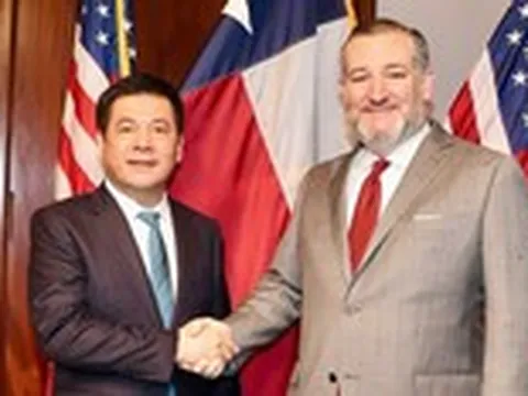 Bộ trưởng Công Thương gặp các thượng nghị sĩ Mỹ đề nghị thúc đẩy đàm phán cân bằng lợi ích