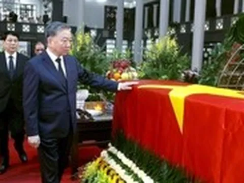 Lễ Quốc tang nguyên Chủ tịch nước Trần Đức Lương