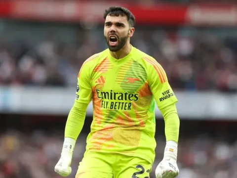 Arsenal đã lên phương án dự phòng khẩn cấp nếu Raya chia tay đội bóng