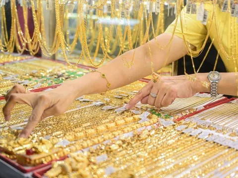 Sáng 28/5: Giá vàng trong nước chưa dừng đà giảm