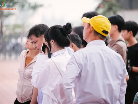 Trăm ngả chọn trường: SchoolRank giúp thí sinh đỡ 'lạc đường' mùa thi 2025