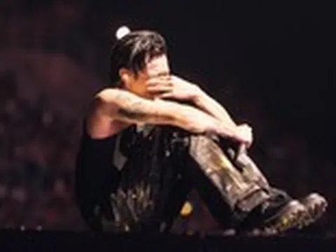 2 đêm concert của Soobin kết thúc mà mạng vẫn rần rần, khán giả đòi bù thêm tiền vé gấp