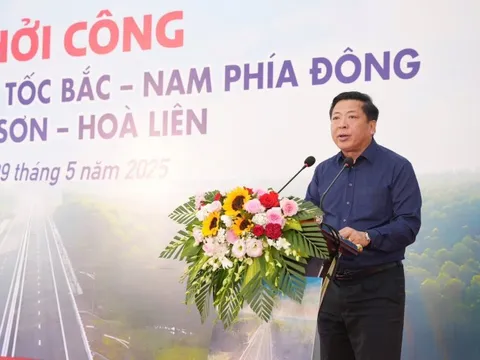 Khởi công Dự án mở rộng cao tốc Bắc Nam đoạn La Sơn - Hòa Liên lên 4 làn xe