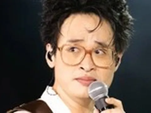 Hà Anh Tuấn nói về chứng ép tim vì sợ đám đông, sự căm ghét và 'Hãy khen tôi thông minh'