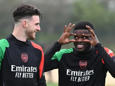 Barca đang chuẩn bị thực hiện một động thái gây sốc cho Arsenal