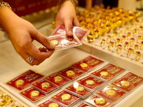 Lo lỗ đậm vì mua vàng