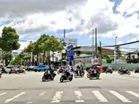 Vì sao hai nút giao ở Cần Thơ khởi công rồi để đó?